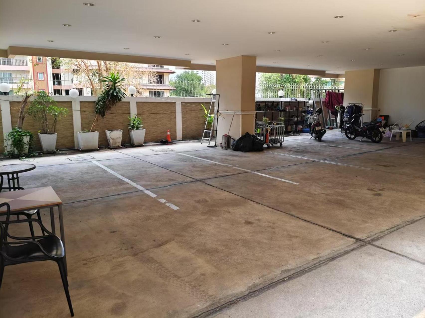 חוף ג'ומטיין Sun Sky Resort Near Beach מראה חיצוני תמונה