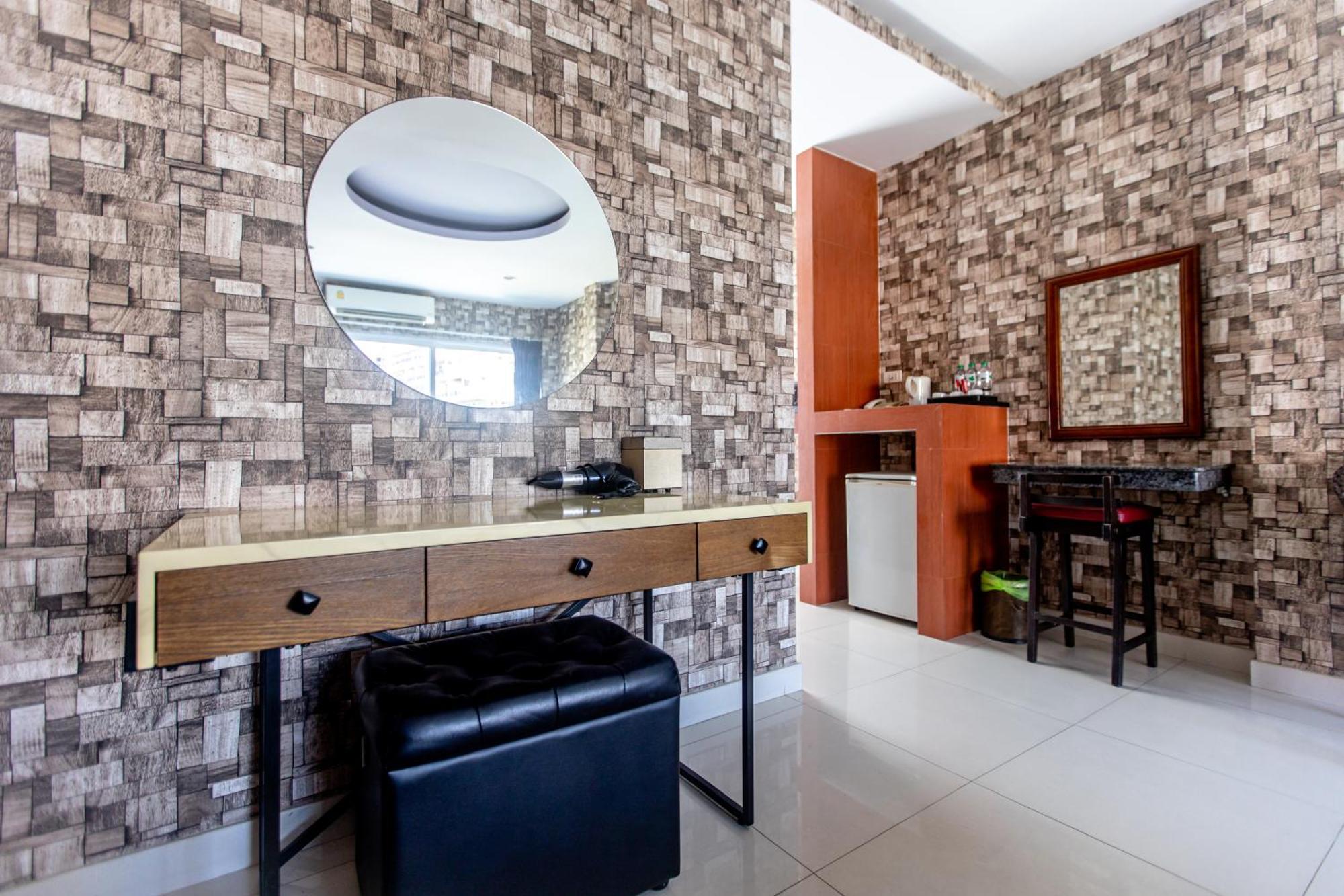 חוף ג'ומטיין Sun Sky Resort Near Beach מראה חיצוני תמונה