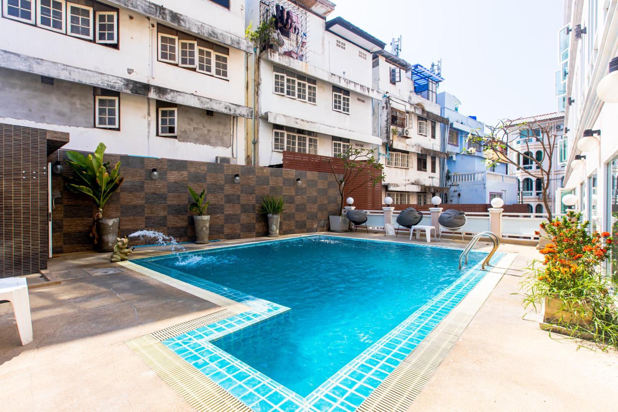 חוף ג'ומטיין Sun Sky Resort Near Beach מראה חיצוני תמונה
